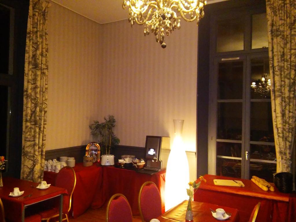 Hotel Homtel Le Parc à Allevard Extérieur photo
